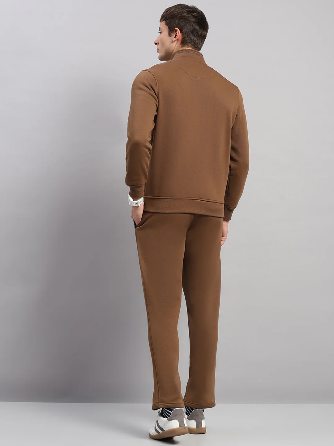 Men Brown Solid Collar Full Sleeve Winter Tracksuit - Image 5