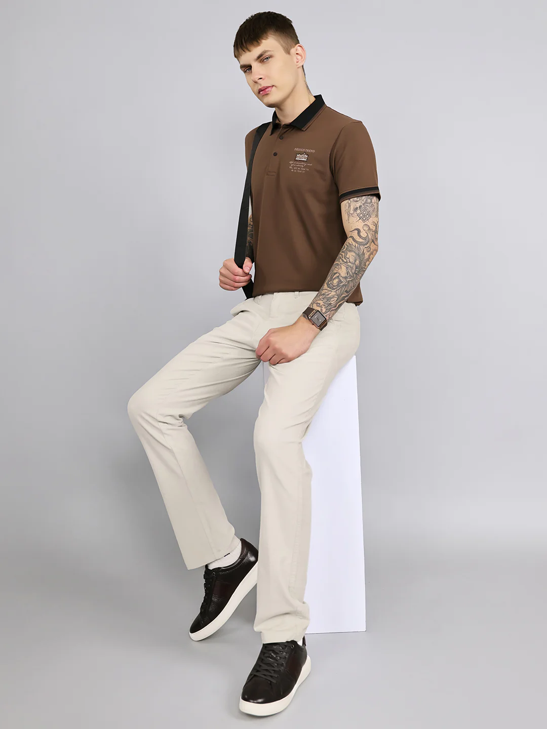 Men Brown Solid Collar Half Sleeve T-Shirt - Image 6