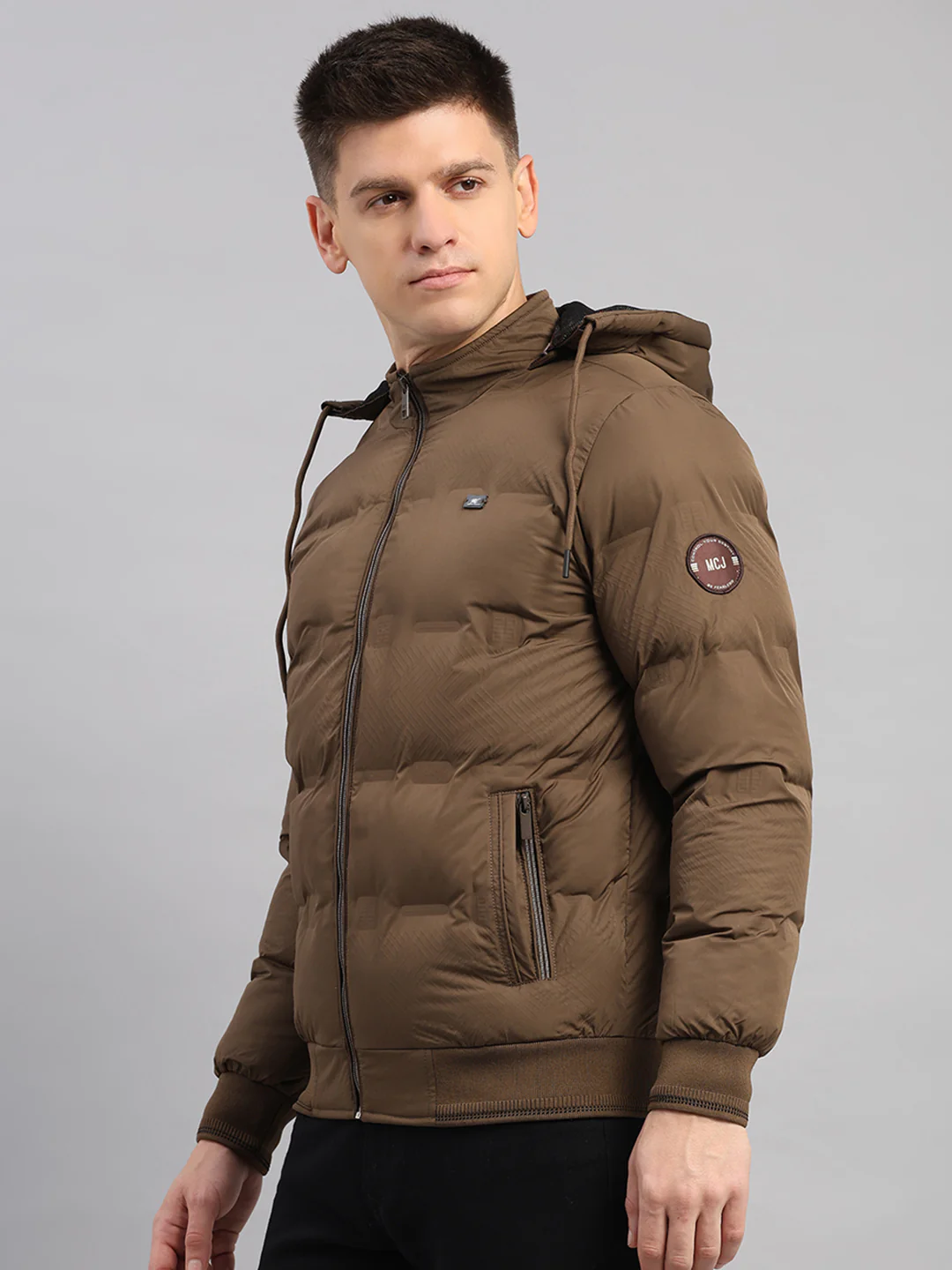 Men Brown Solid Hooded Full Sleeve Jacket - Image 3