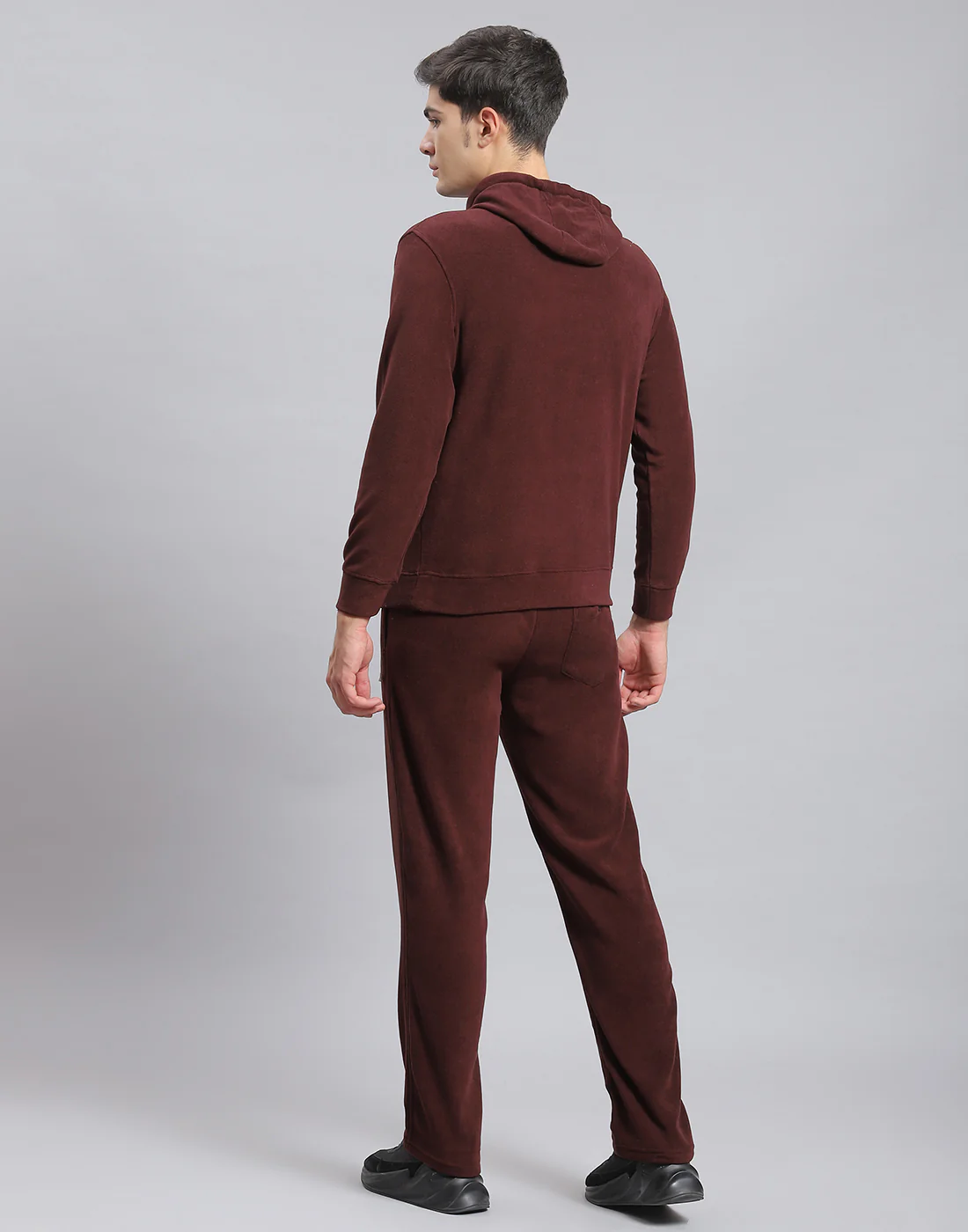 Men Brown Solid Hooded Full Sleeve Tracksuit - Image 5