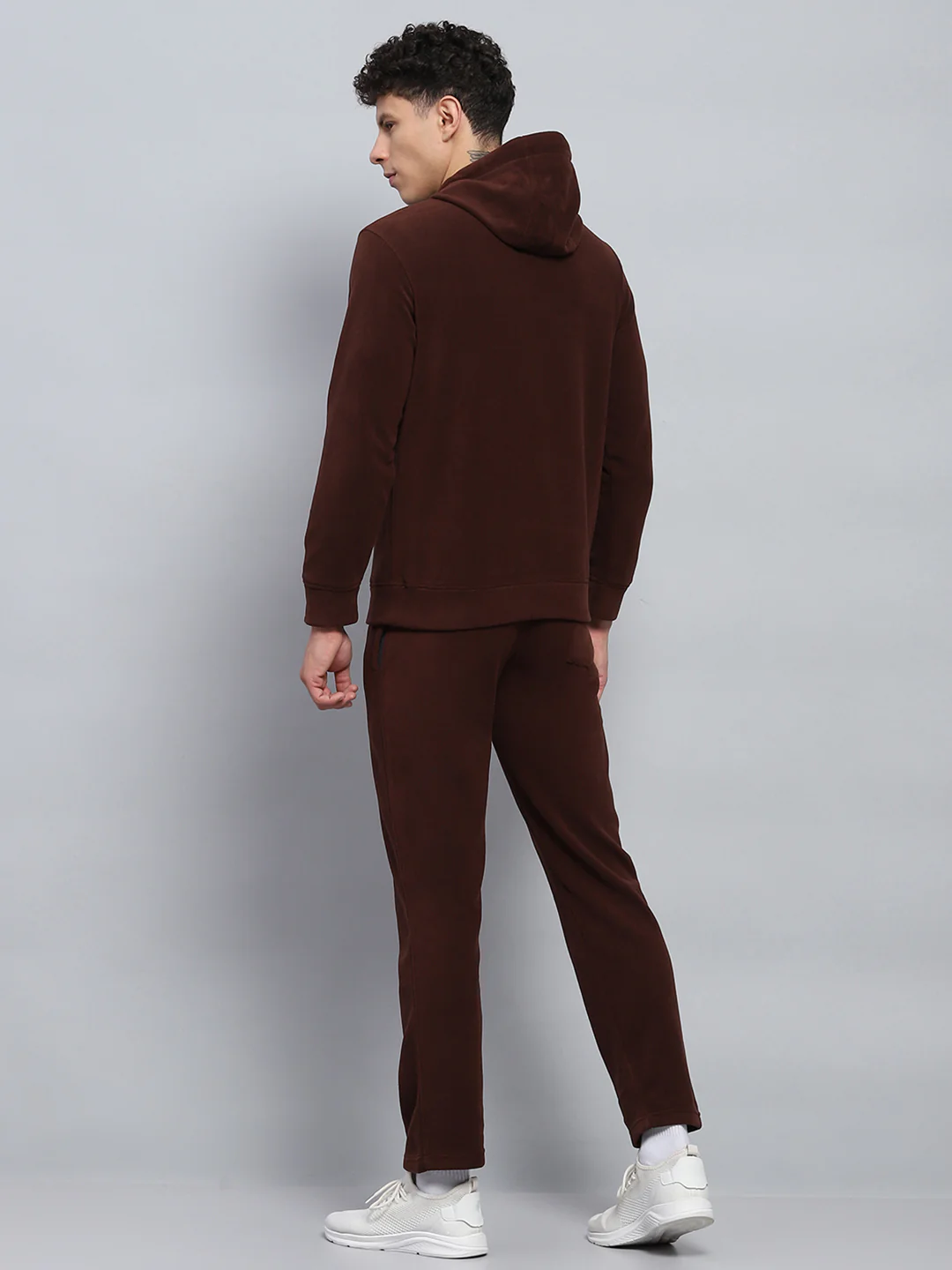 Men Brown Solid Hooded Full Sleeve Winter Tracksuit - Image 5
