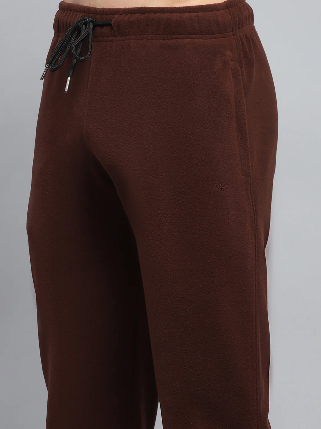 Men Brown Solid Hooded Full Sleeve Winter Tracksuit - Image 9