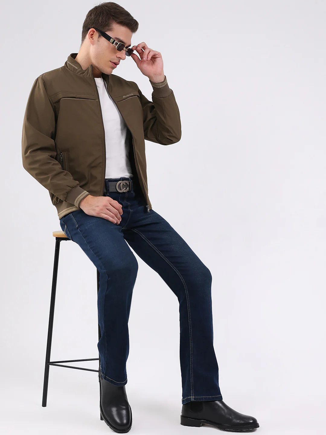 Men Brown Solid Mock Neck Full Sleeve Jacket - Image 2