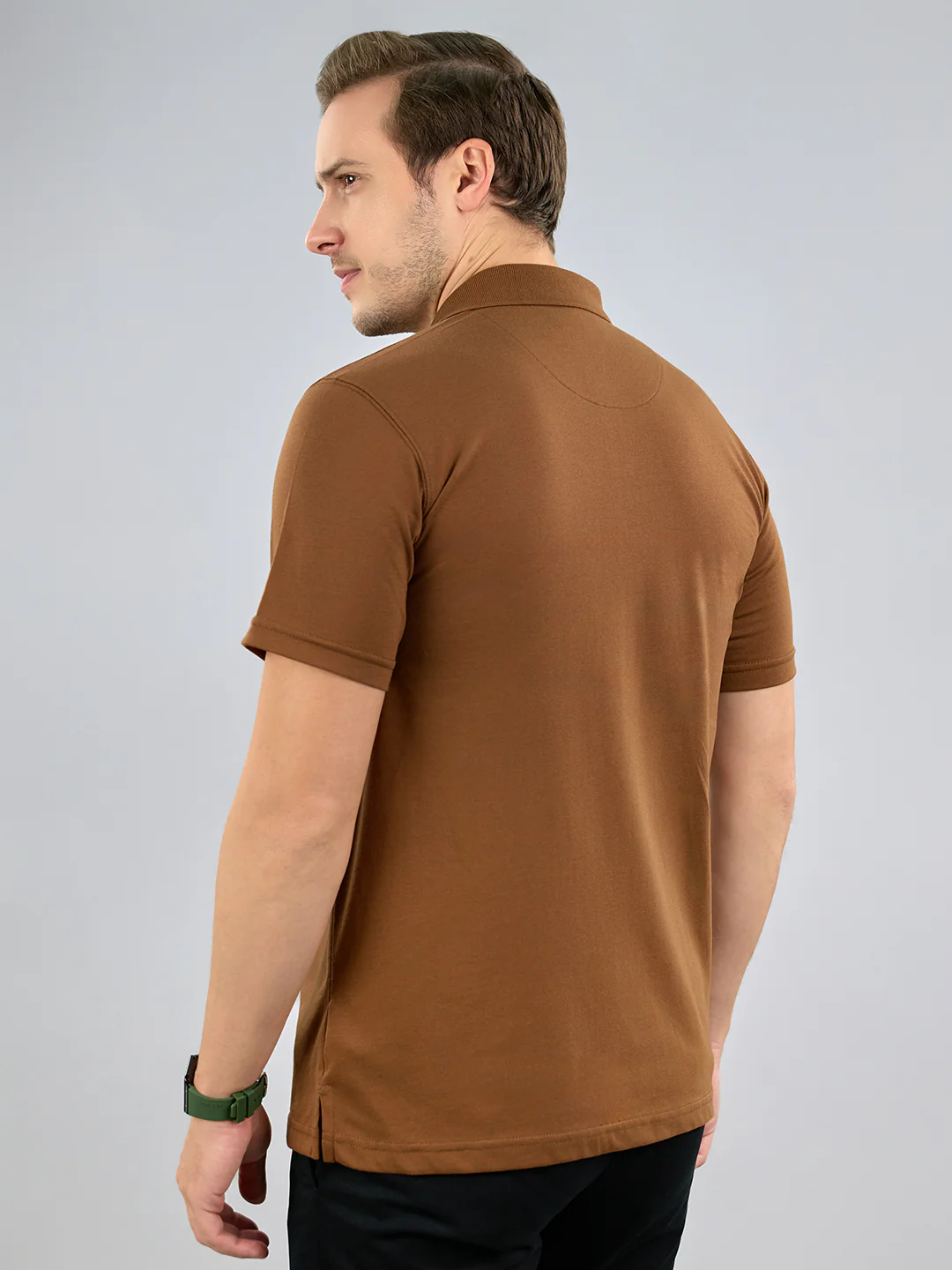 Men Brown Solid Polo Collar Half Sleeve T-Shirt - Image 4