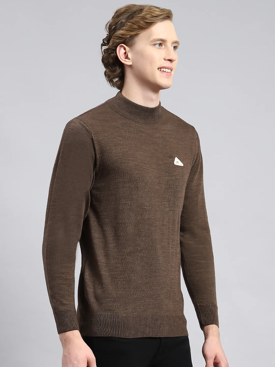 Men Brown Solid Pullover - Image 3