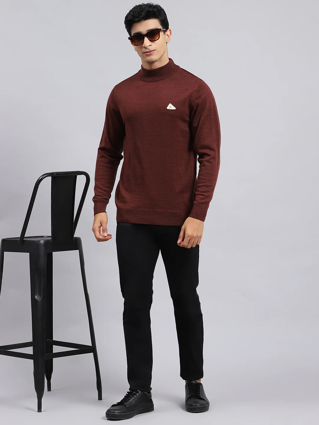 Men Brown Solid Pullover - Image 2