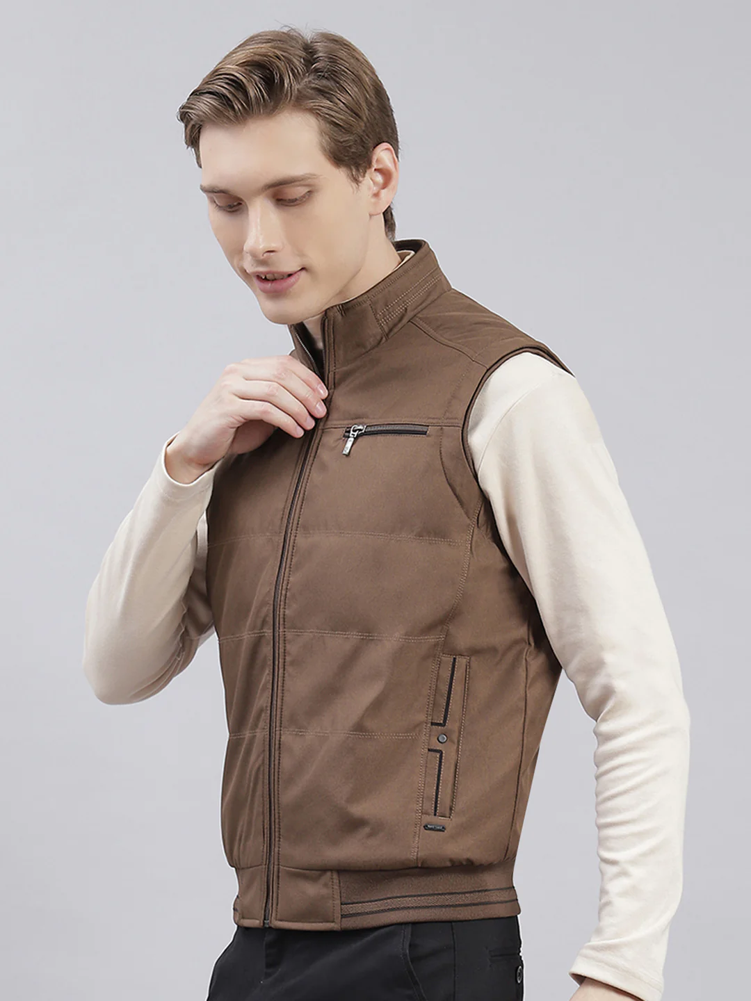 Men Brown Solid Stand Collar Sleeveless Jackets - Image 5