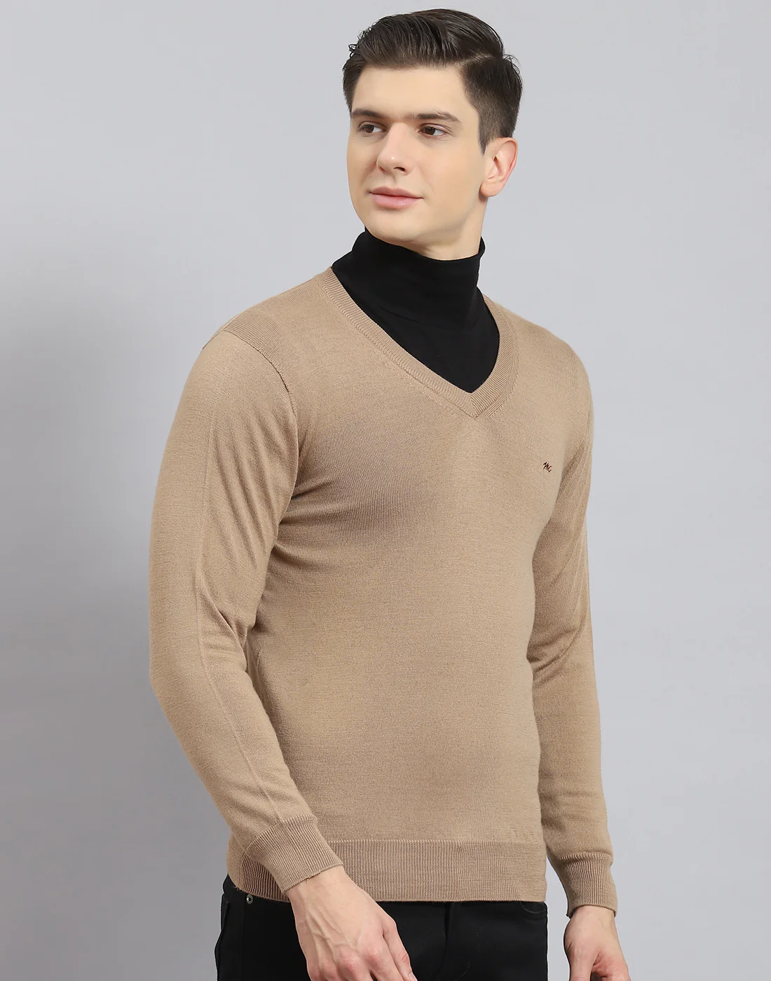 Men Brown Solid V Neck Full Sleeve Sweater - Image 6