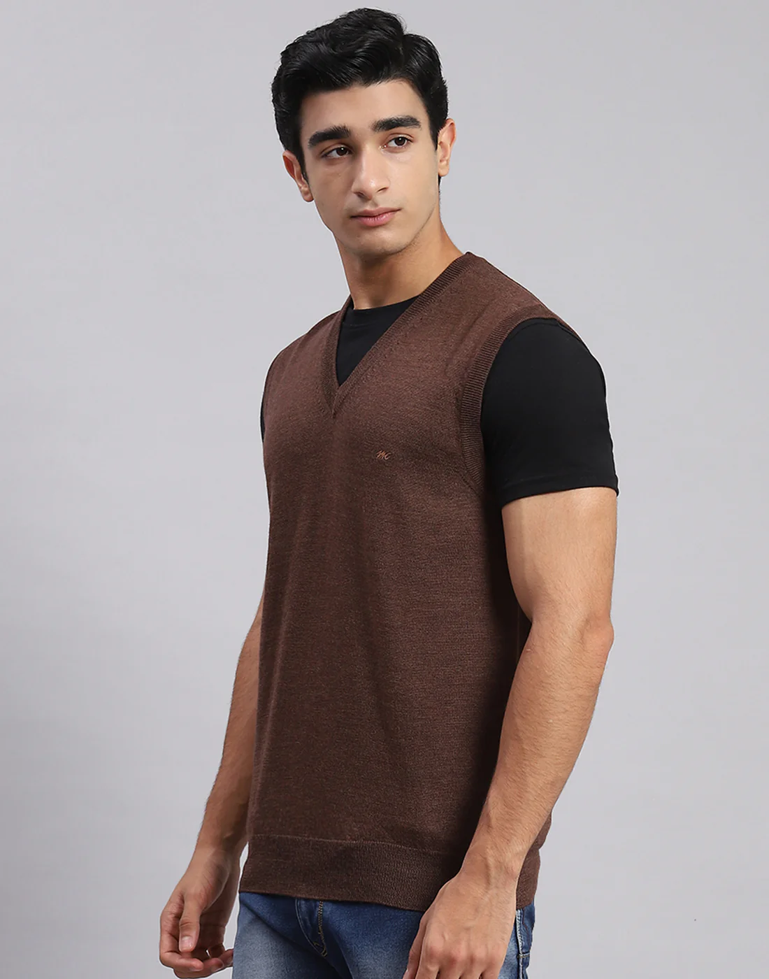 Men Brown Solid V Neck Sleeveless Sweater - Image 2