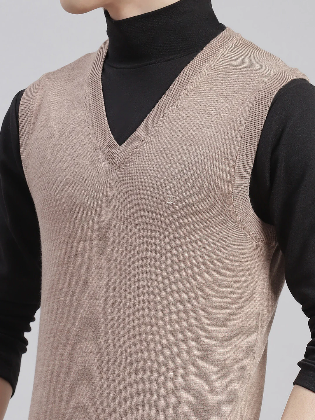 Men Brown Solid V Neck Sleeveless Sweaters/Pullovers - Image 6