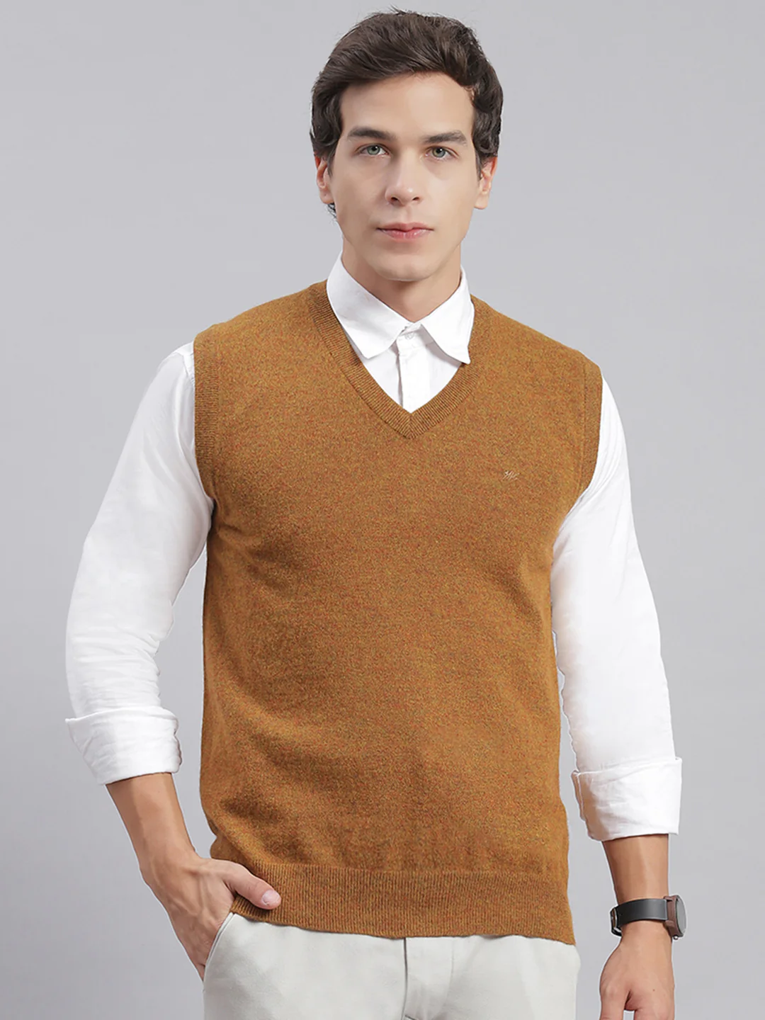 Men Brown Solid V Neck Sleeveless Sweaters/Pullovers - Image 3