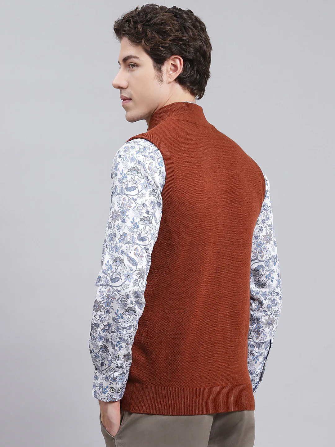Men Brown Solid Wool blend Sweater - Image 5