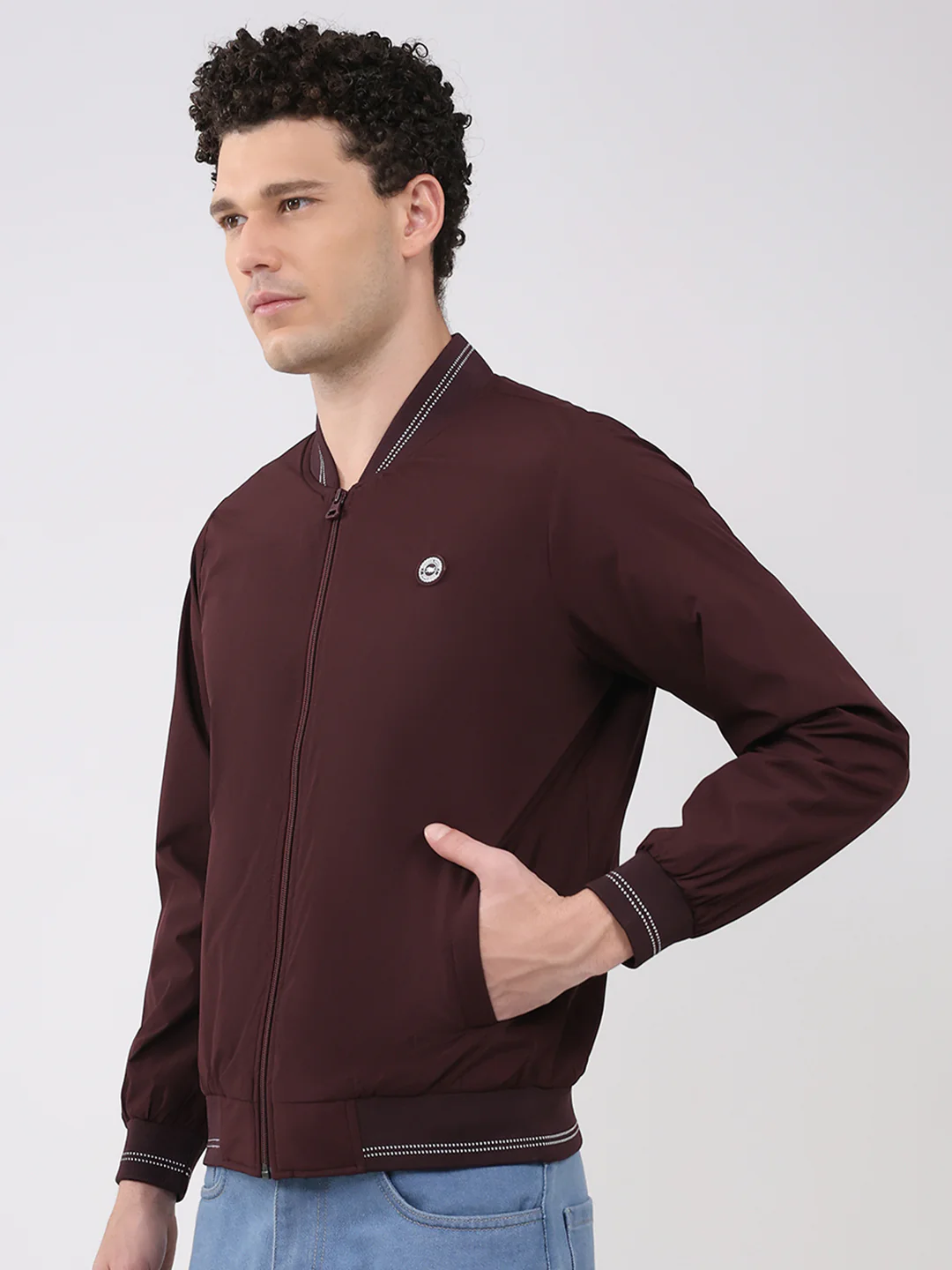 Men Burgundy Solid Collar Full Sleeve Jacket - Image 3