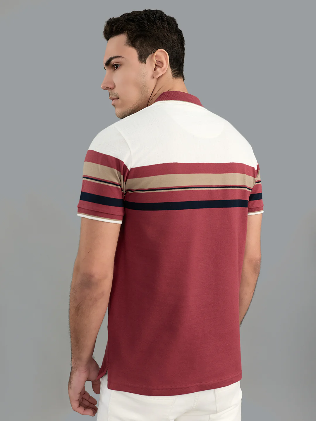 Men Burgundy Stripe Collar Half Sleeve T-Shirt - Image 4