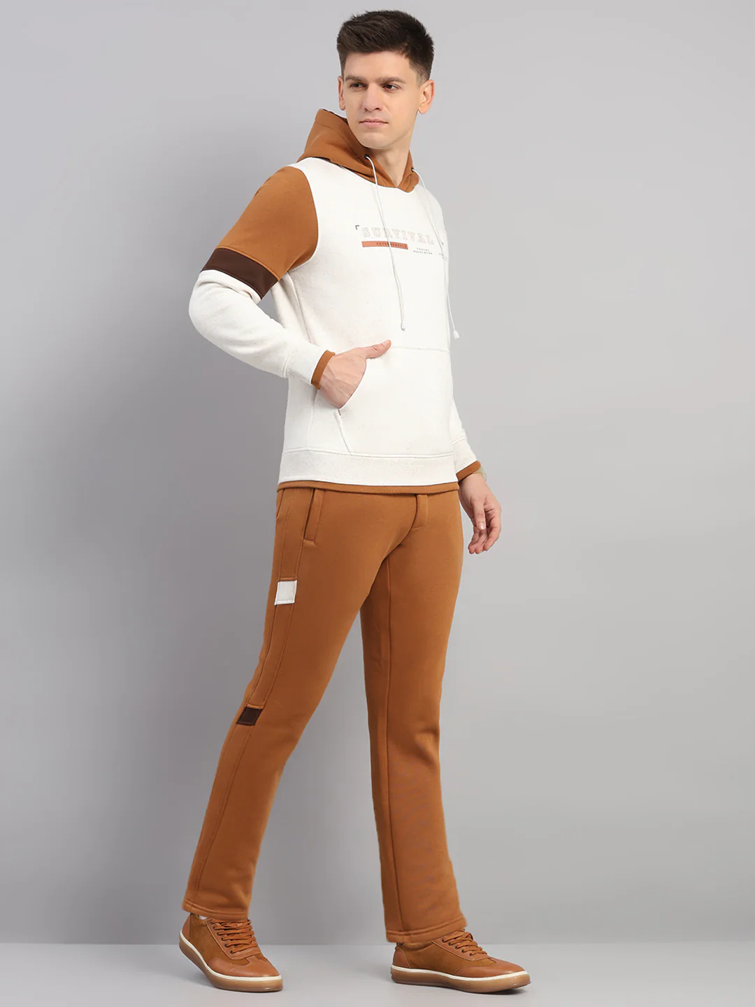 Men Camel Brown Solid Collar Full Sleeve Winter Tracksuit - Image 4
