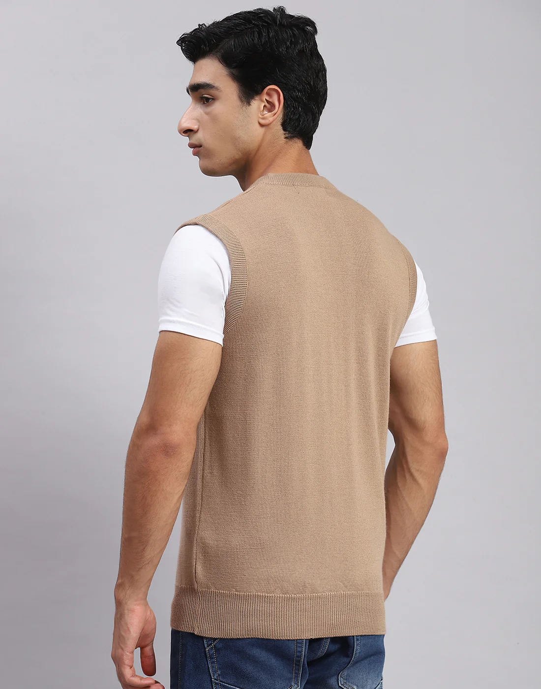 Men Camel Brown Solid V Neck Sleeveless Sweaters/Pullovers - Image 4