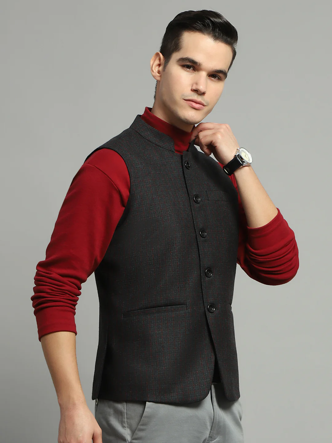 Luxuria Men Charcoal Solid Band Collar Sleeveless Jacket - Image 4