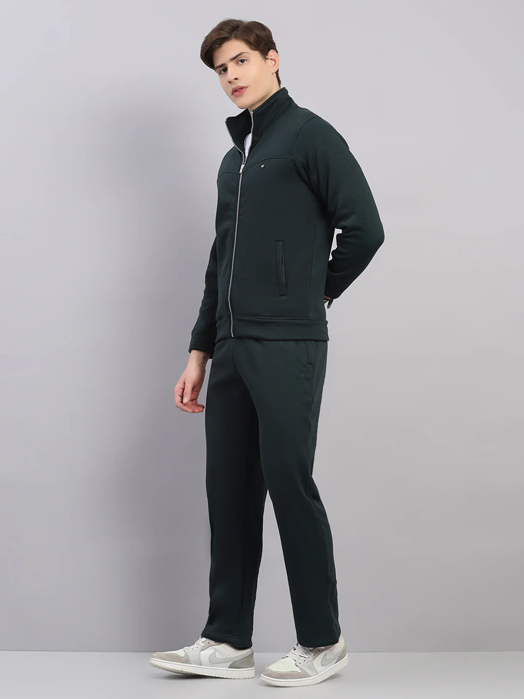 Men Olive Solid Stand Collar Full Sleeve Winter Tracksuit - Image 3