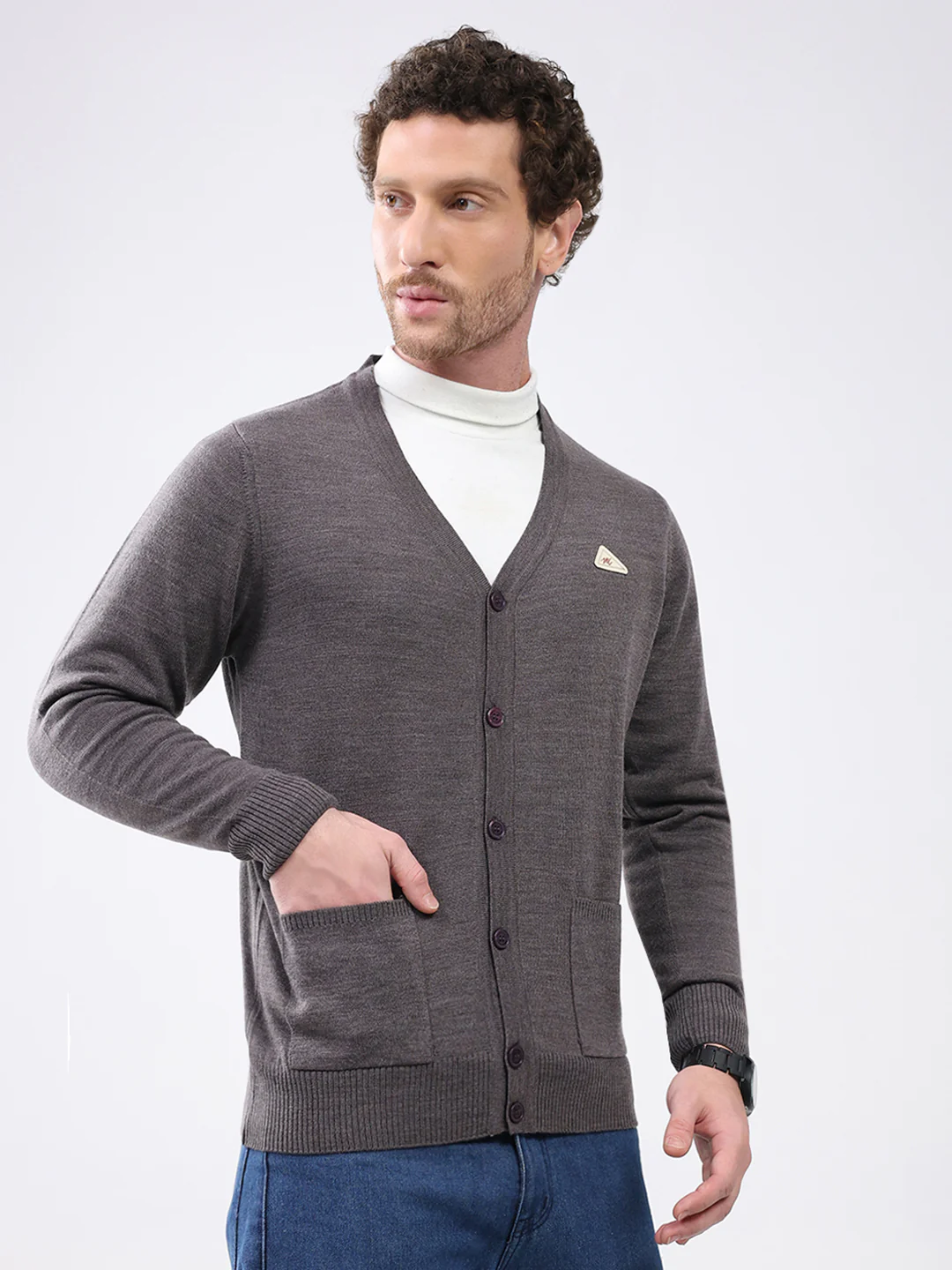 Men Charcoal Solid V Neck Full Sleeve Cardigan - Image 4