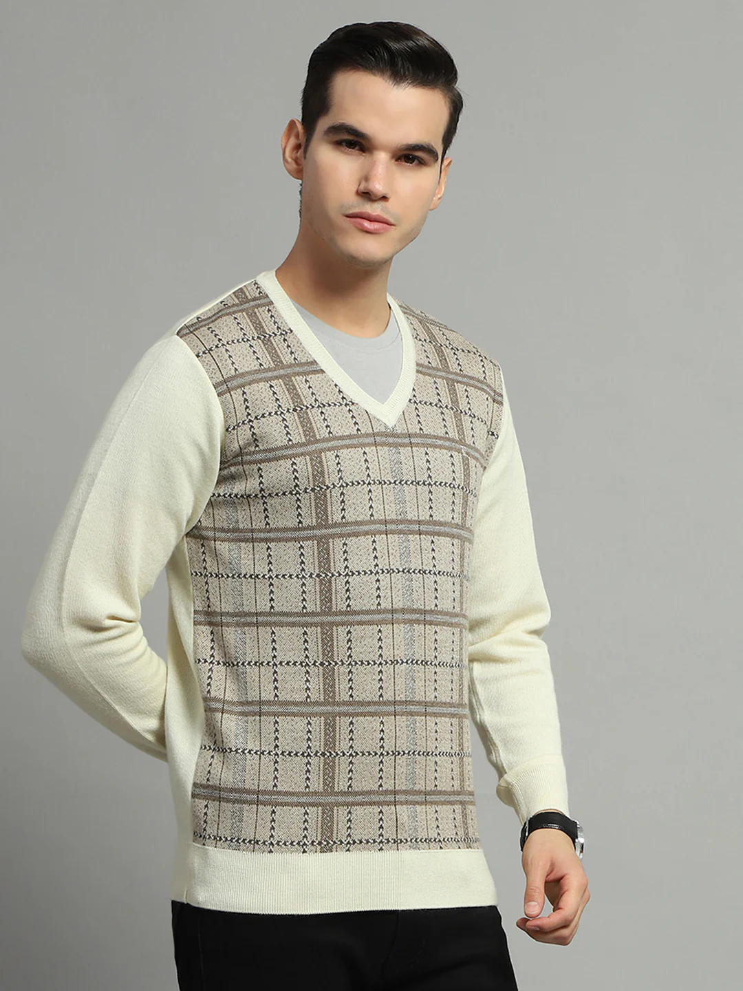 Luxuria Men Cream Check V Neck Full Sleeve Pullover - Image 4