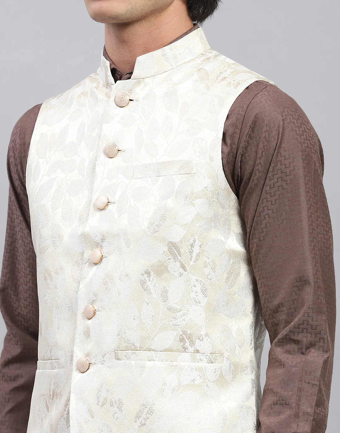 Men Cream Floral Print Band Collar Sleeveless Nehru Jacket - Image 7