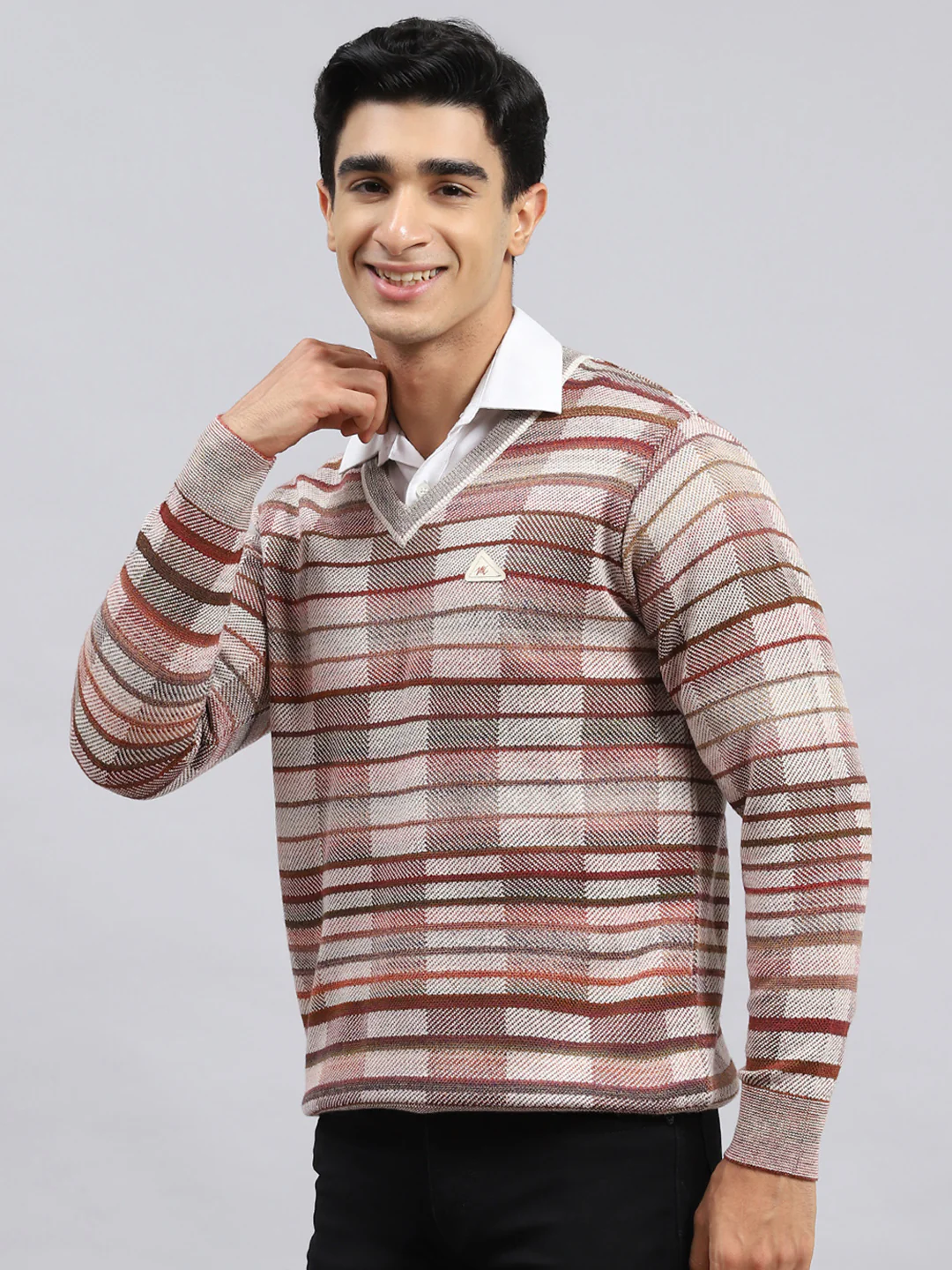 Men Cream Jaquard Pullover - Image 4