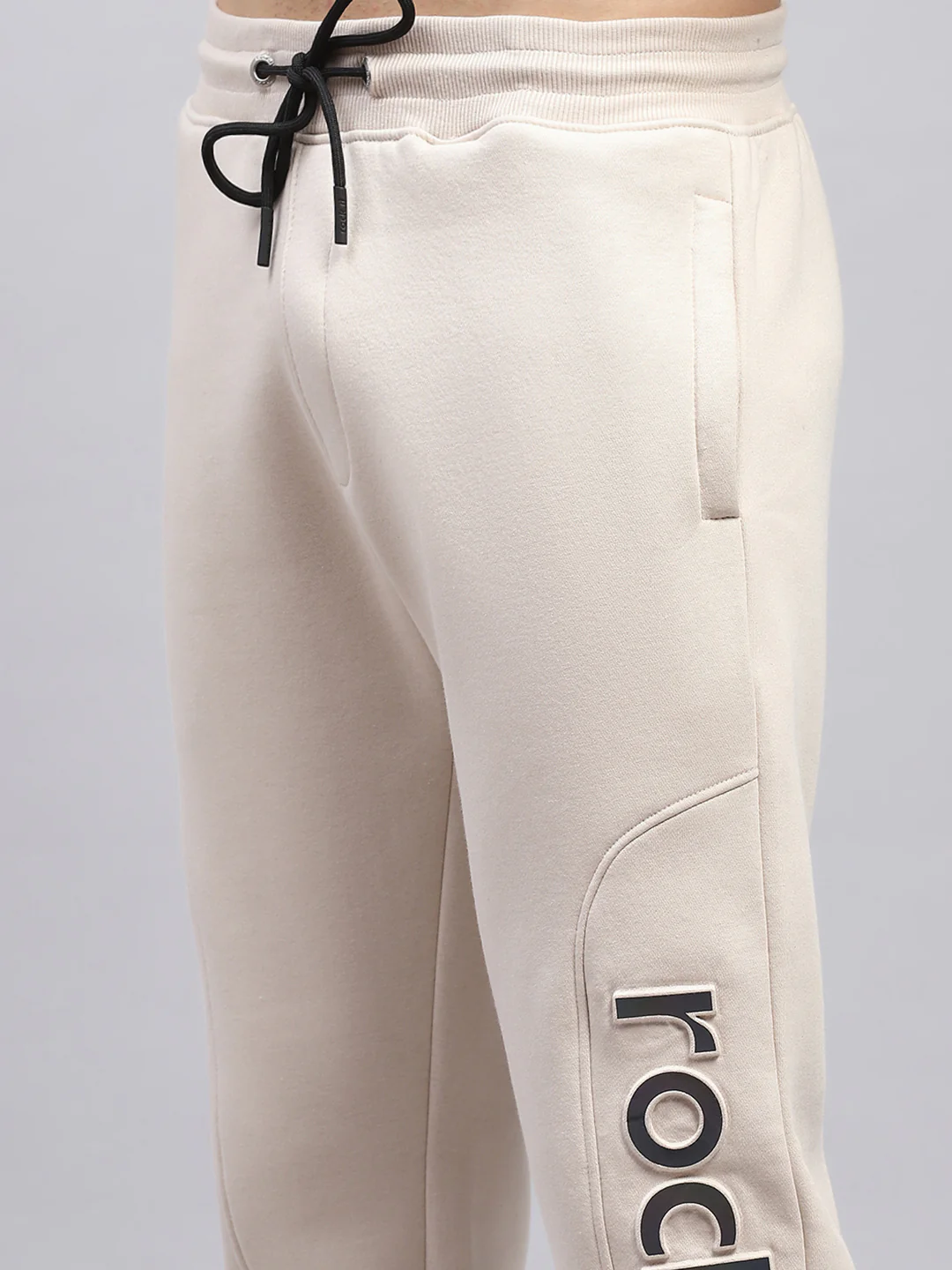 Rock.it Men Cream Printed Hooded Full Sleeve Winter Tracksuit - Image 8