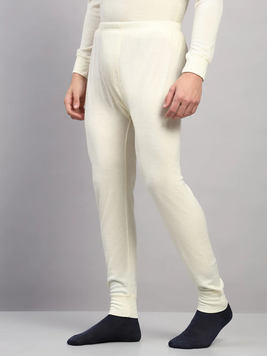 Men Cream Solid Regular Fit Thermal Lower - Image 3