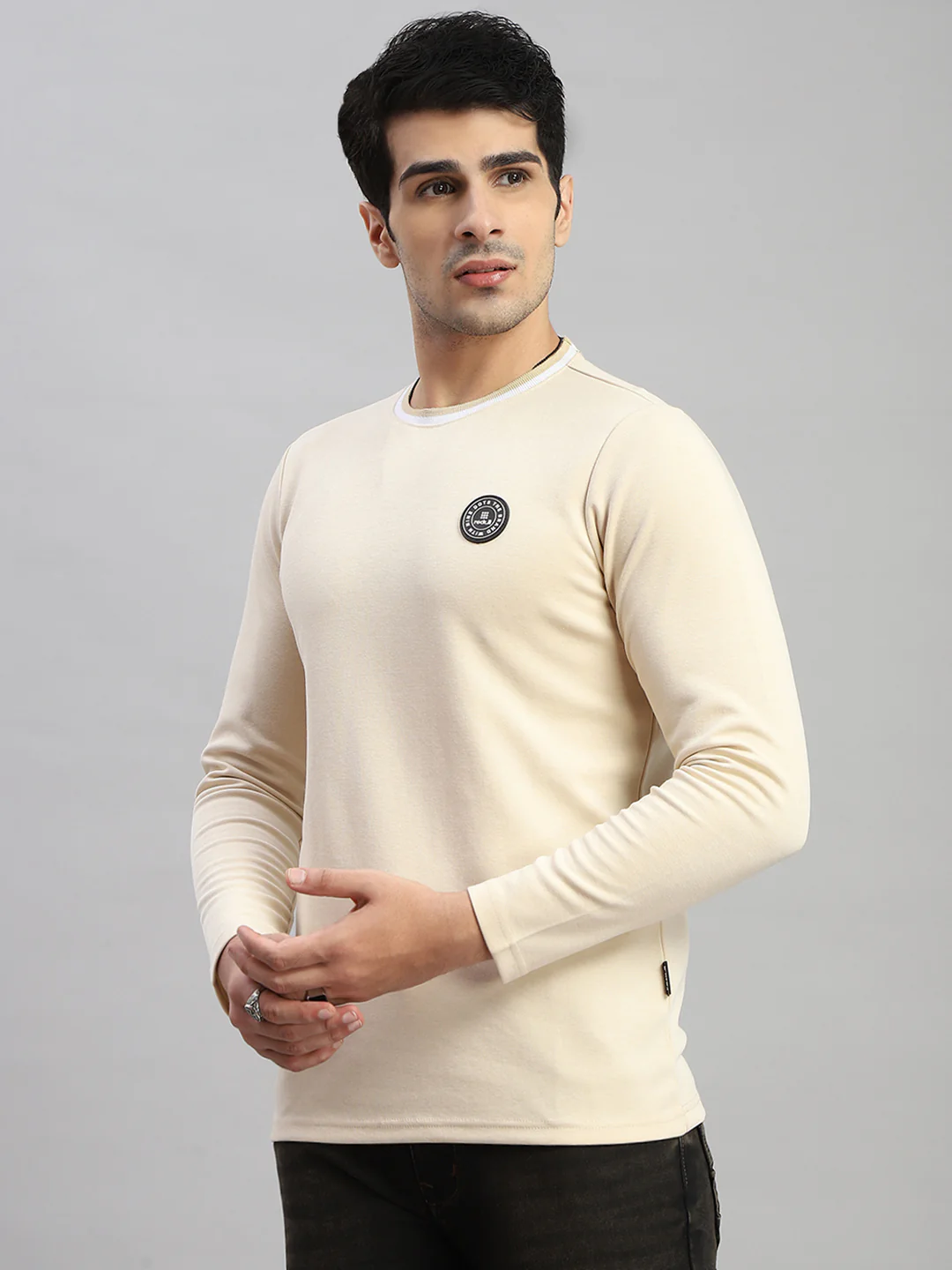 Rock.it Men Cream Solid Round Neck Full Sleeve T-Shirt - Image 3