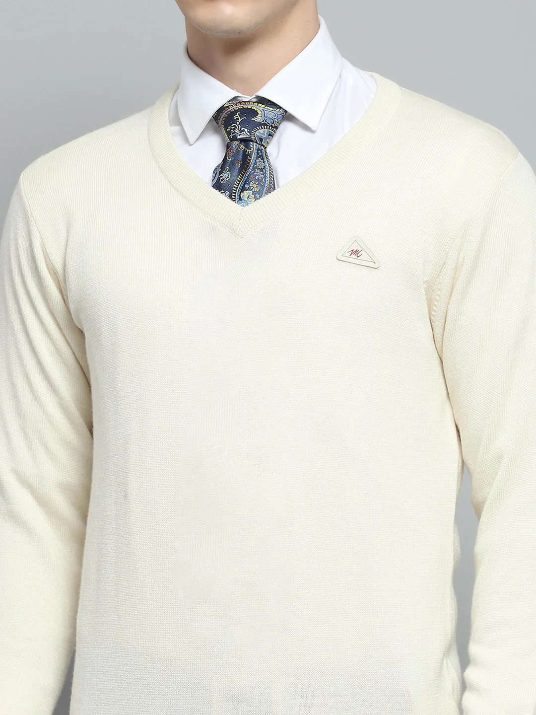 Men Cream Solid V Neck Full Sleeve Pullover - Image 6