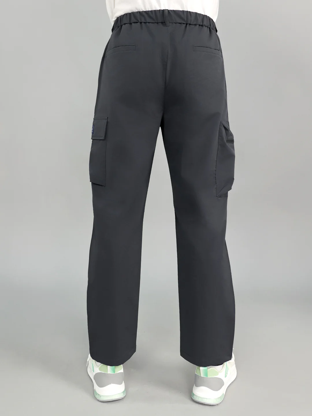 Men Dark Green Solid Regular Fit Lower - Image 4