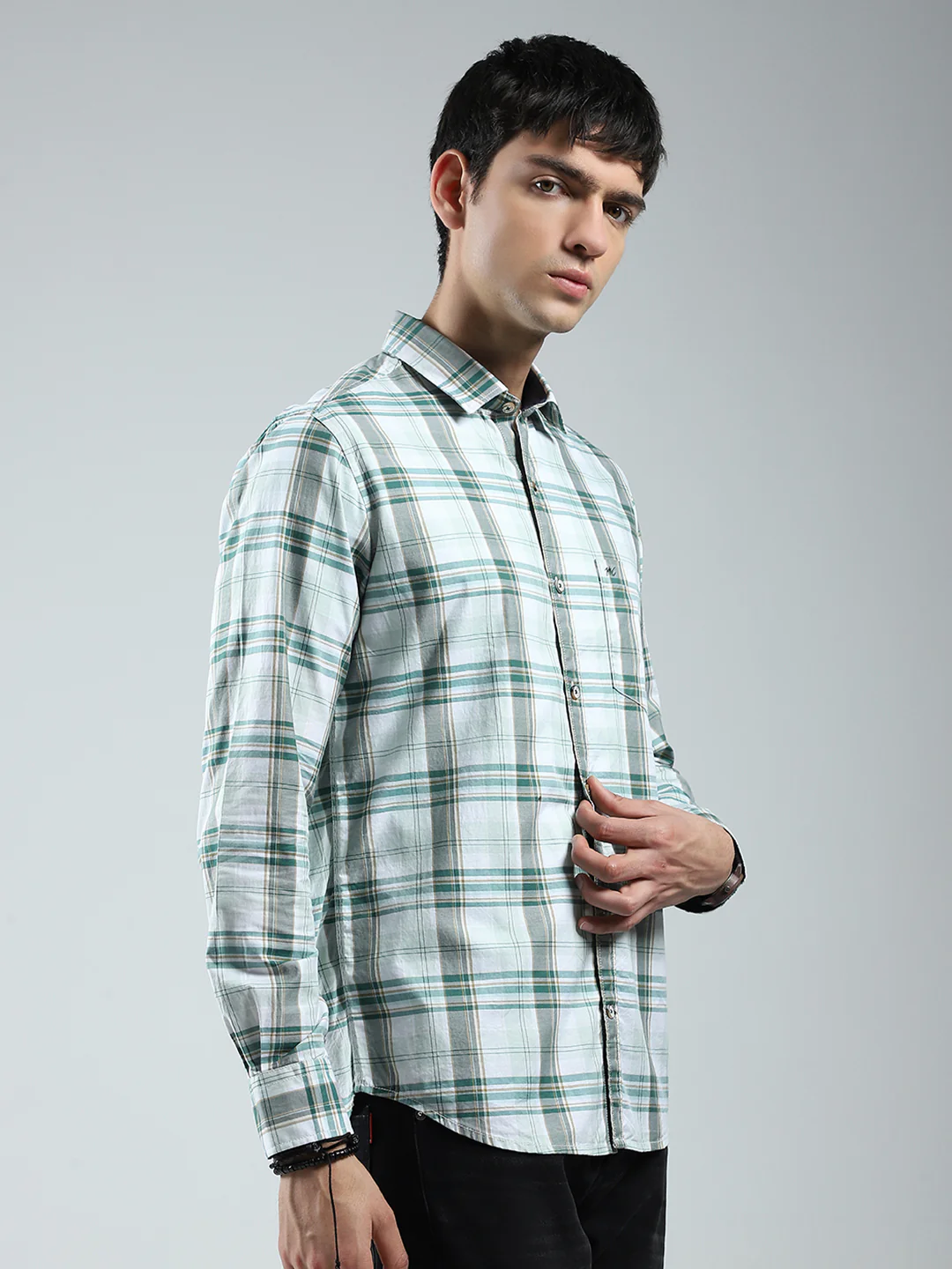 Men Green Check Collar Full Sleeve Shirt - Image 4