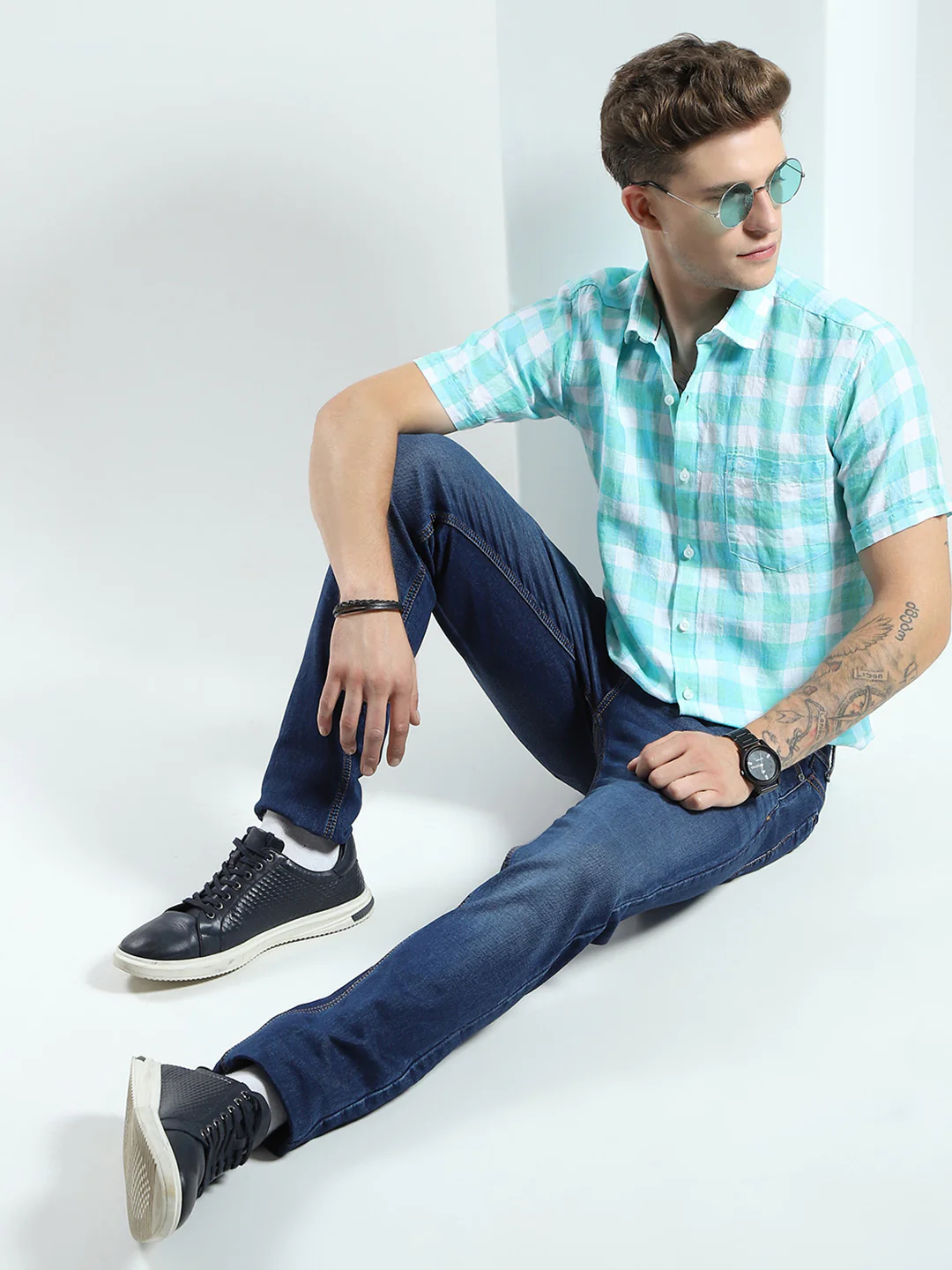 Men Green Check Collar Half Sleeve Linen Shirt - Image 2