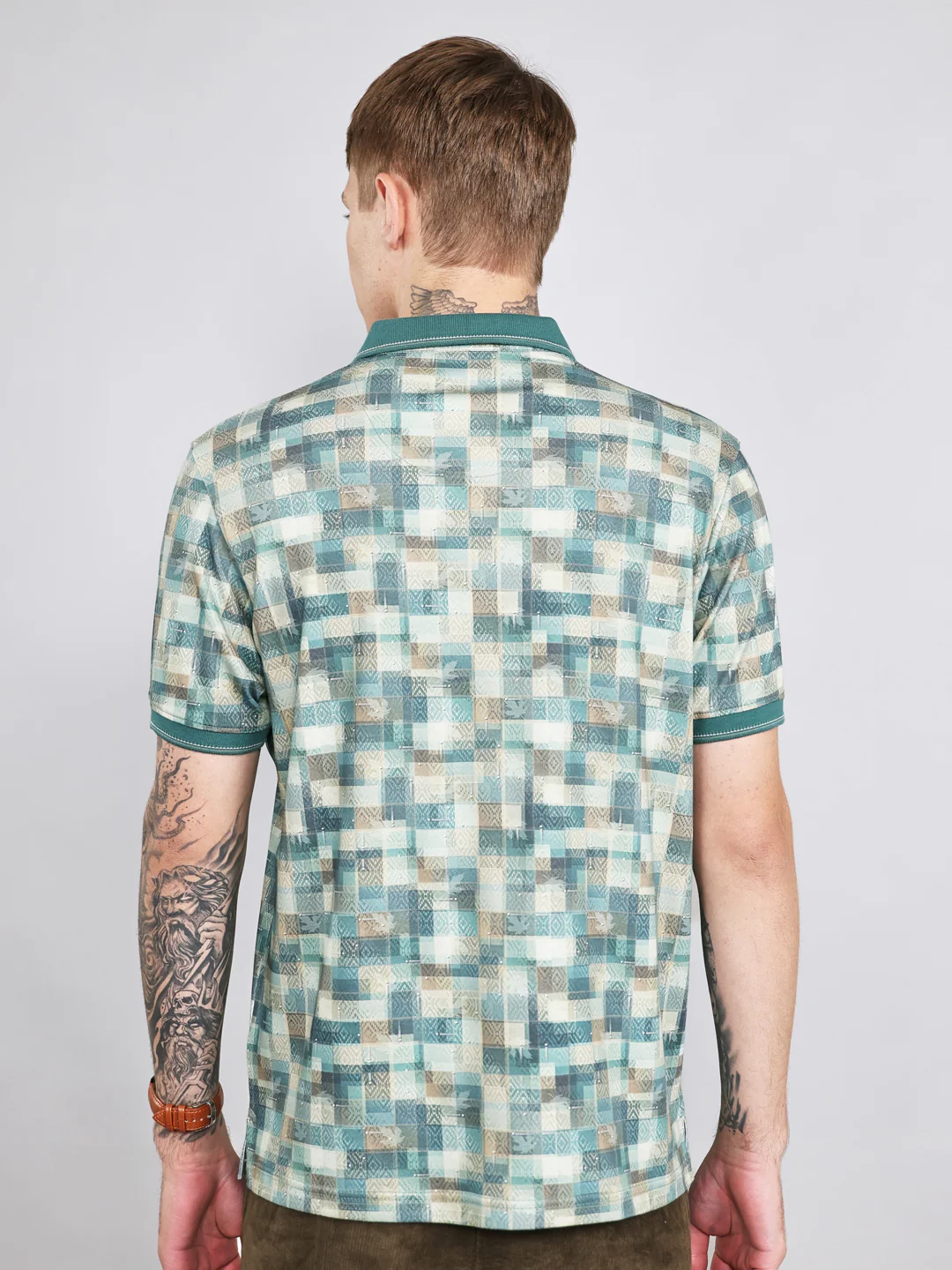 Men Green Colourblocked Collar Half Sleeve T-Shirt - Image 4