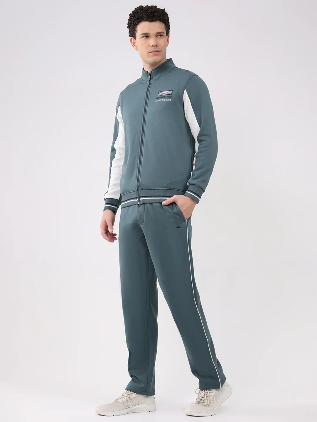 Men Green Printed Collar Full Sleeve Winter Tracksuit - Image 3