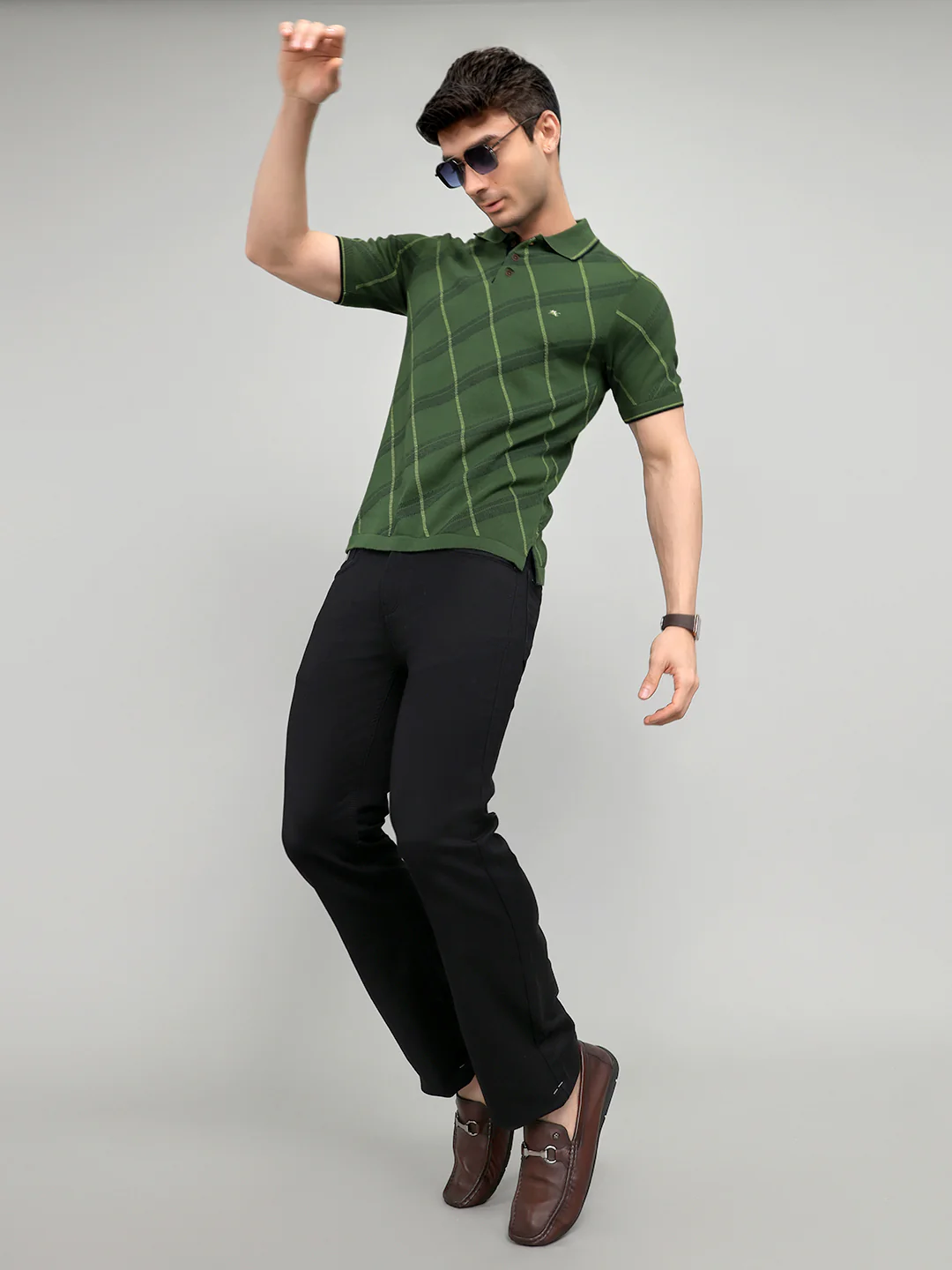 Men Green Printed Collar Half Sleeve T-Shirt - Image 5