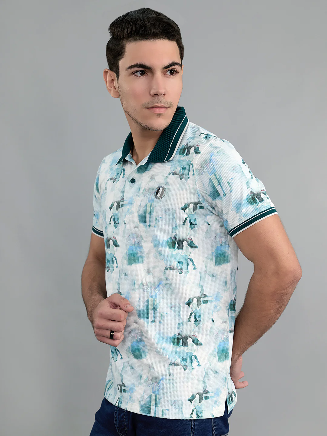Men Green Printed Collar Half Sleeve T-Shirt - Image 3