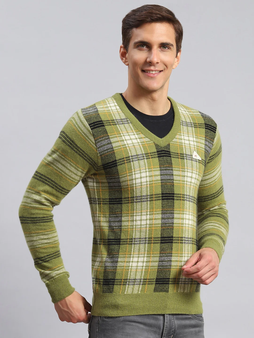 Men Green Printed Lamb wool Pullover - Image 3