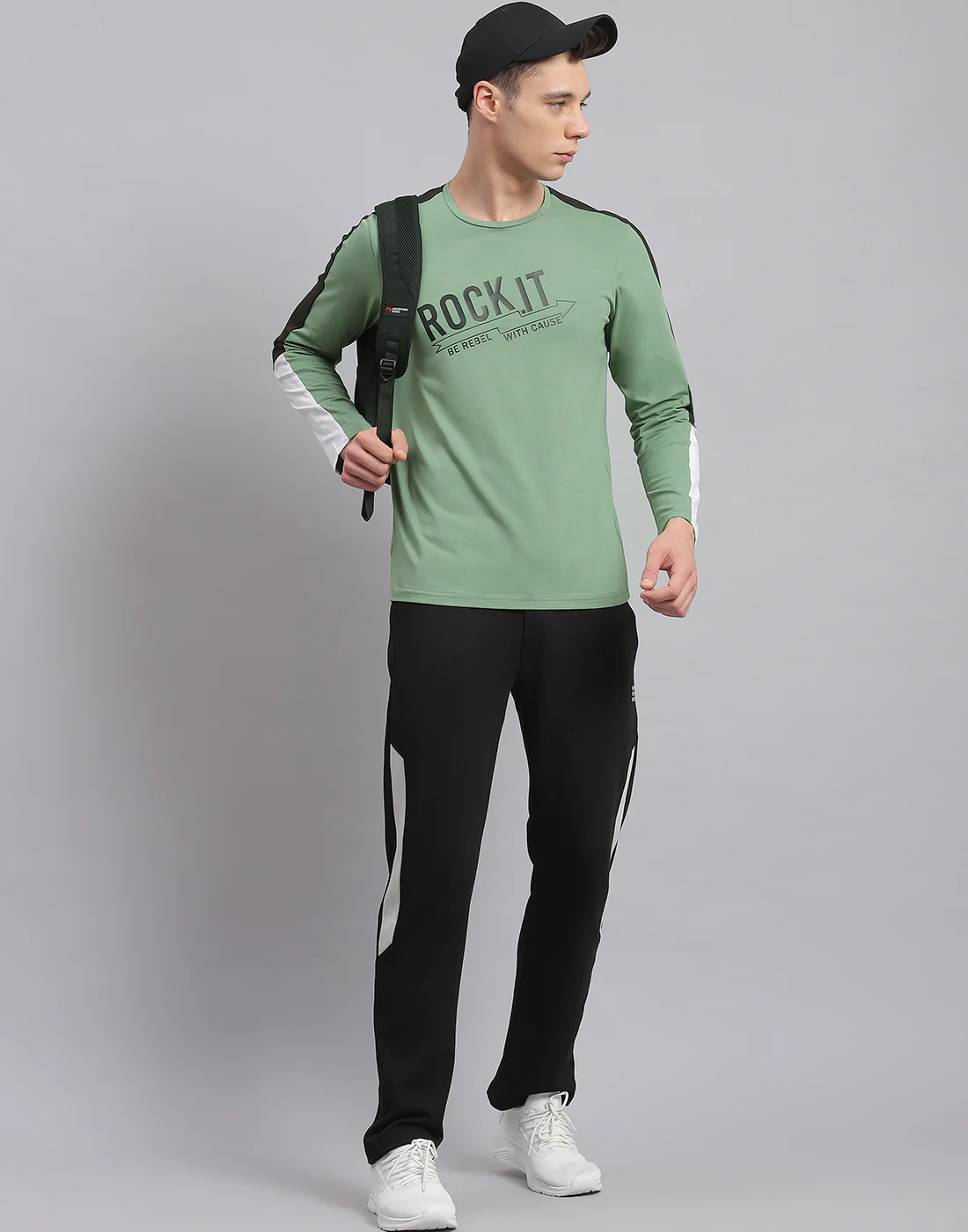 Rock.it Men Green Printed Round Neck Full Sleeve Active T-Shirt - Image 2
