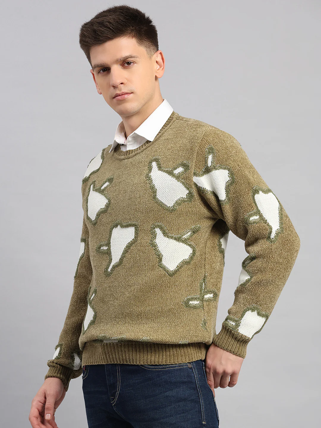 Men Green Printed Round Neck Full Sleeve Pullover - Image 3