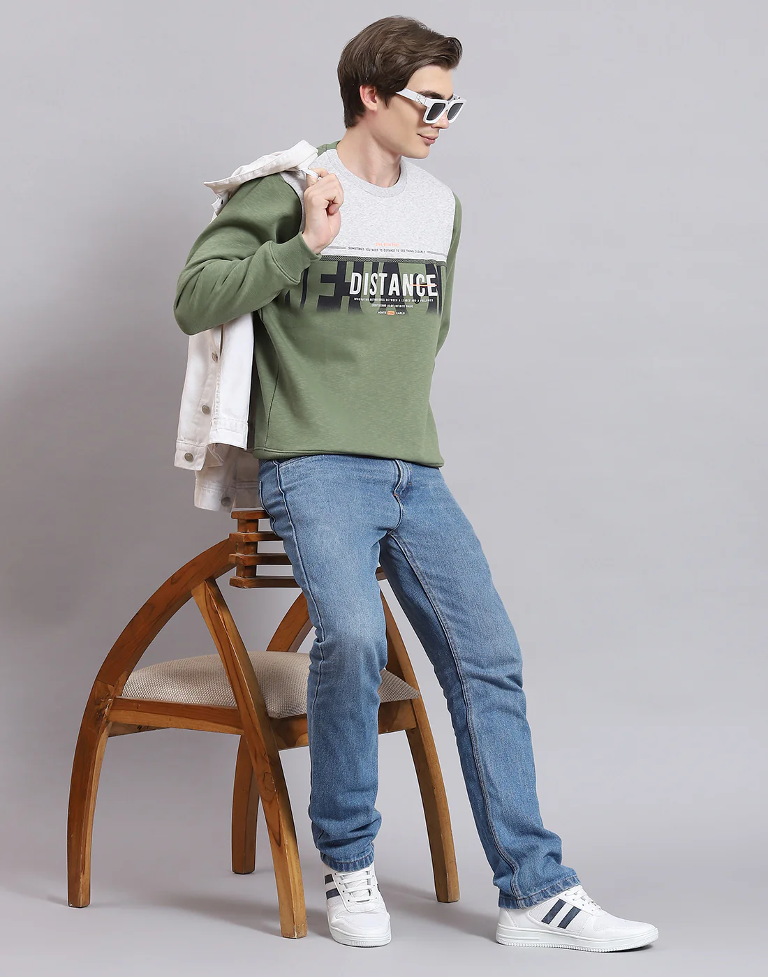 Men Green Printed Round Neck Full Sleeve Sweatshirt - Image 2