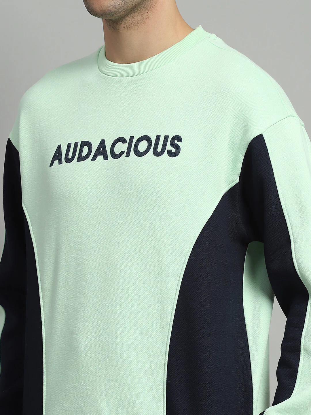 Men Green Printed Round Neck Full Sleeve Sweatshirt - Image 7