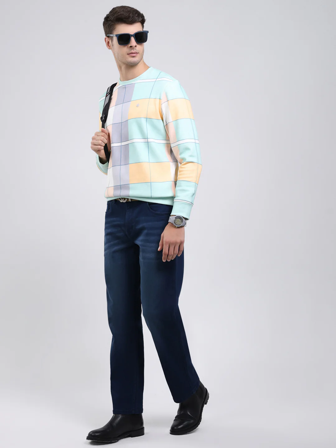 Men Green Printed Round Neck Full Sleeve Sweatshirt - Image 2