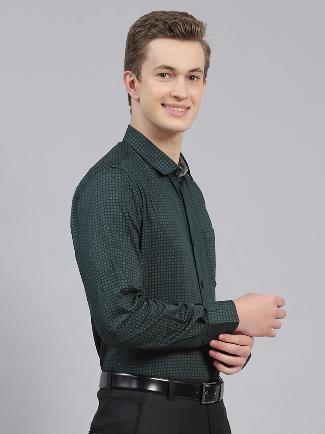 Men Green Printed Shirt - Image 3