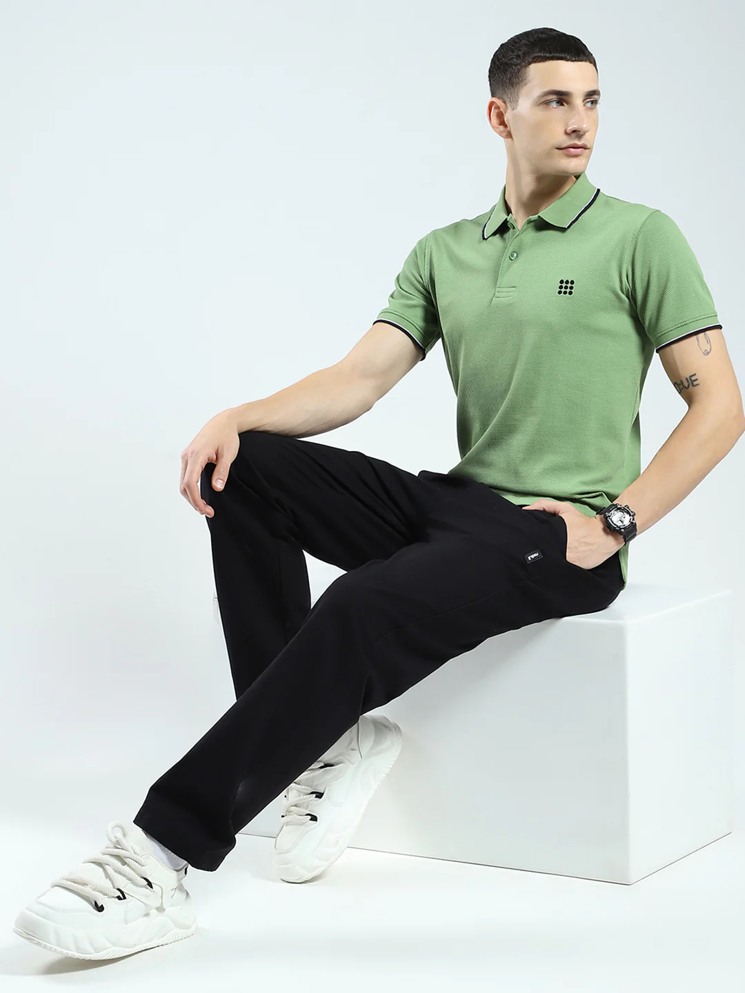 Rock.it Men Green Self Design Collar Half Sleeve T-Shirt - Image 2