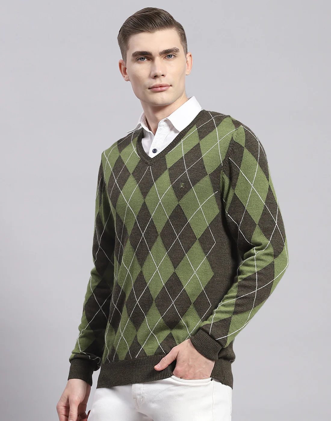 Men Green Self Design V Neck Full Sleeve Pullover - Image 3