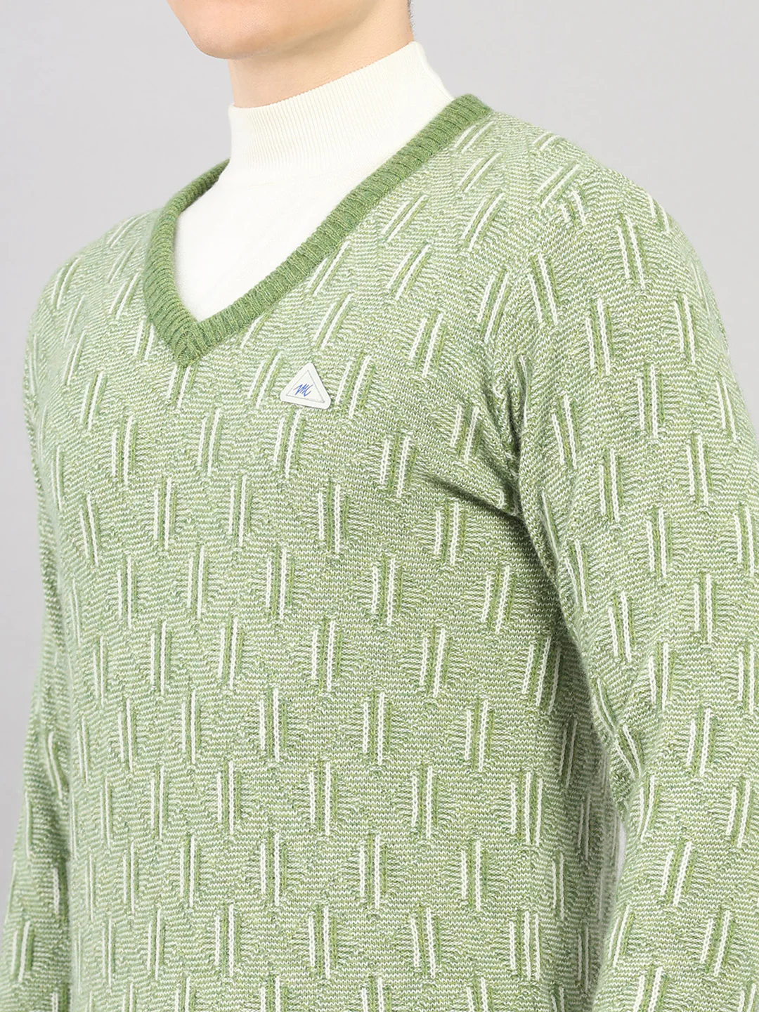 Men Green Self Design V Neck Full Sleeve Pullover - Image 7