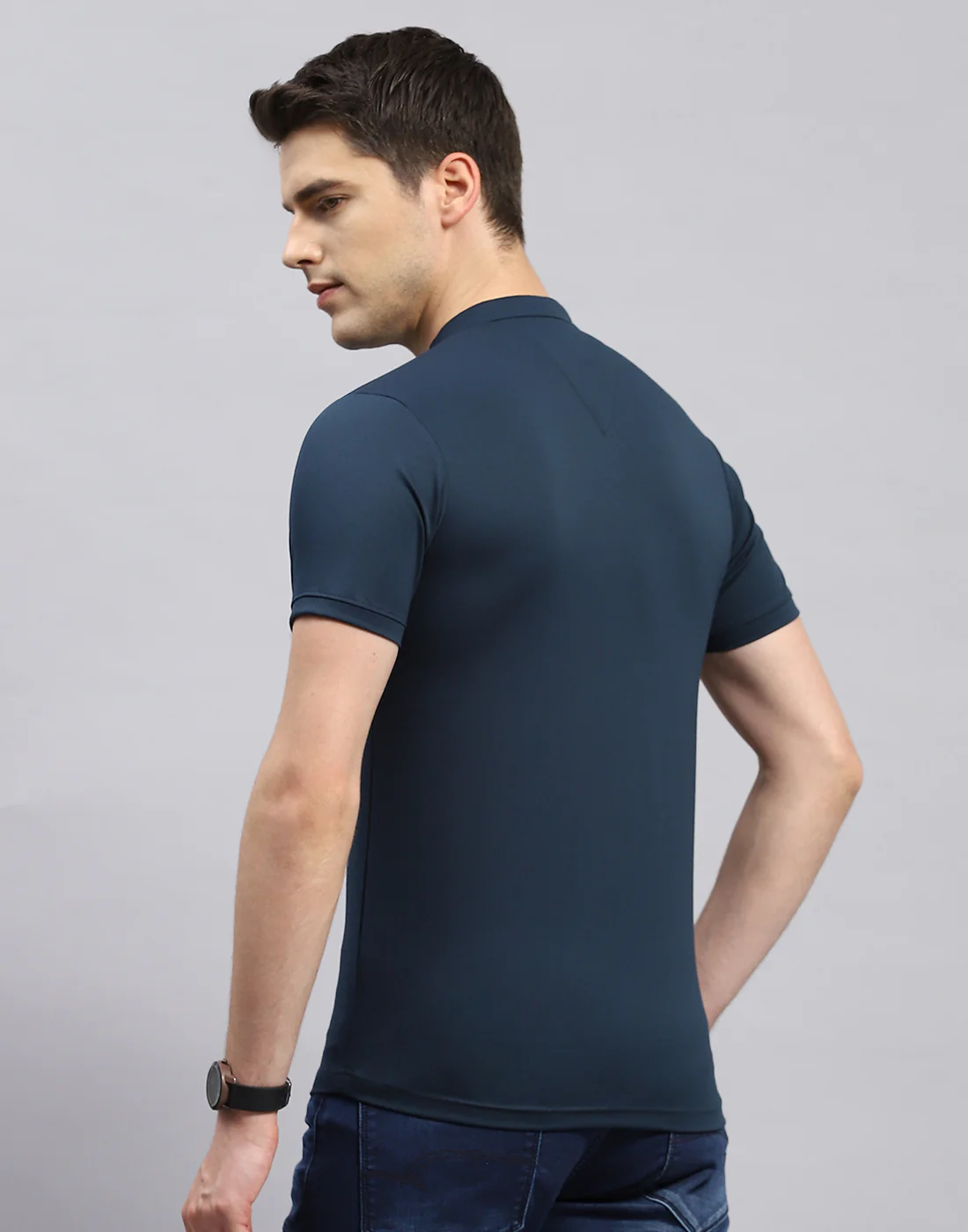 Men Green Solid Band Collar Half Sleeve T-Shirt - Image 6