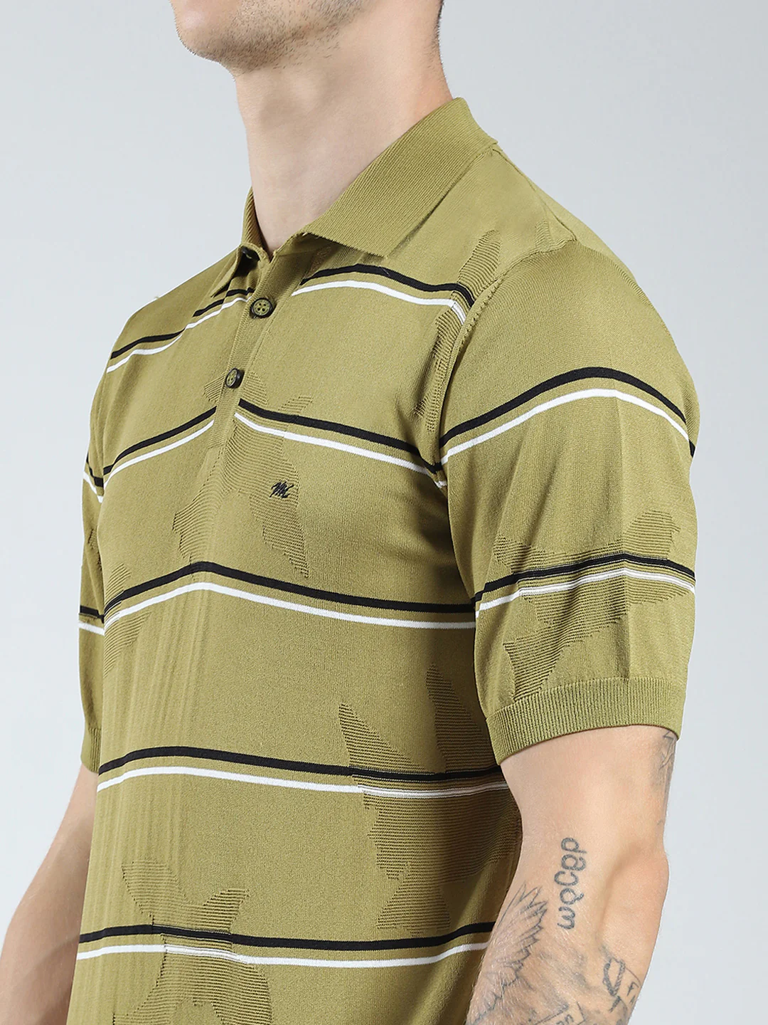Men Green Solid Collar Half Sleeve T-Shirt - Image 6