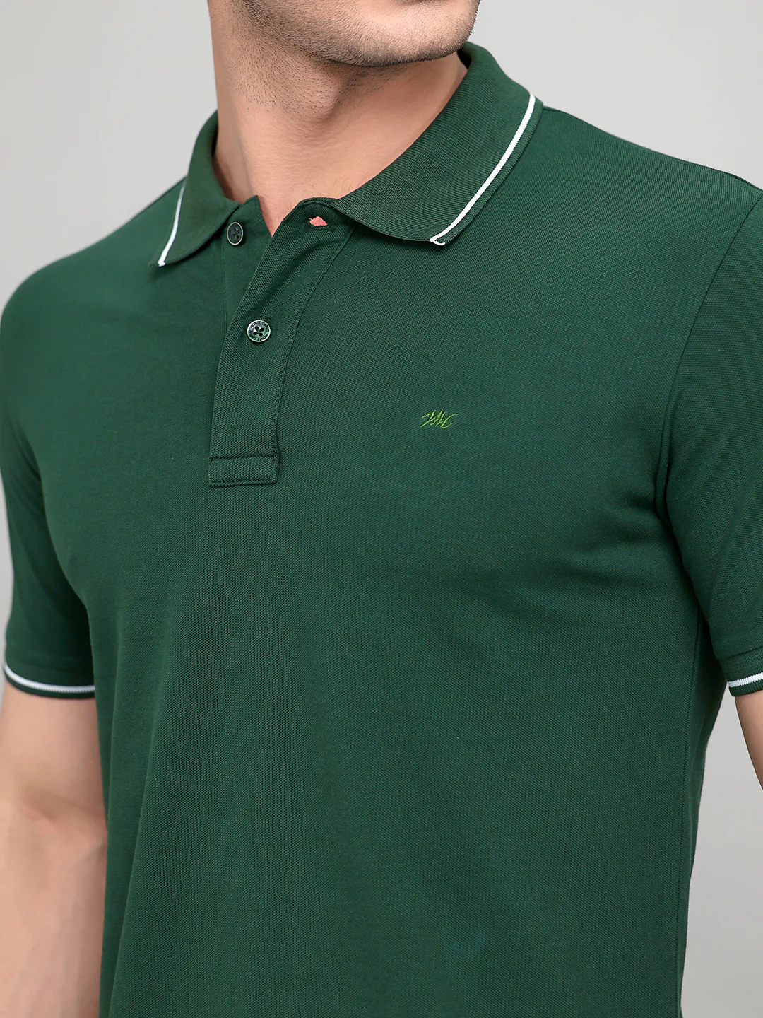 Men Green Solid Collar Half Sleeve T-Shirt - Image 4